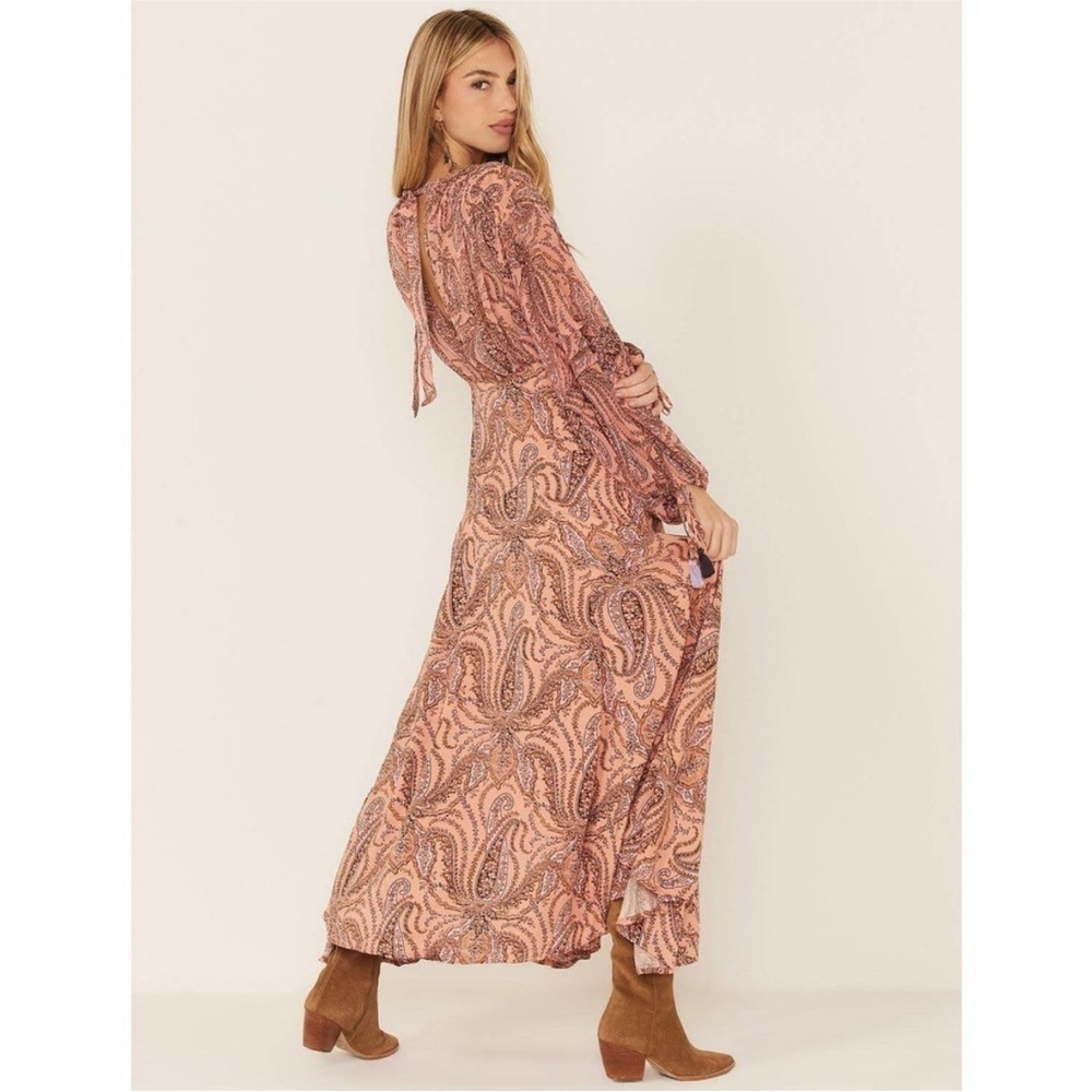 Free People Mirage Long Sleeve Pink Paisley Maxi Dress sz 2 - Picture 2 of 8